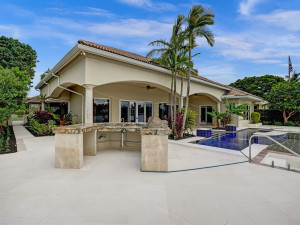 21 Saranac Road, Sea Ranch Lakes, FL 33308