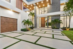 12300 NW 15 Street, Plantation, FL 33323