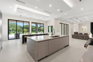 12300 NW 15 Street, Plantation, FL 33323