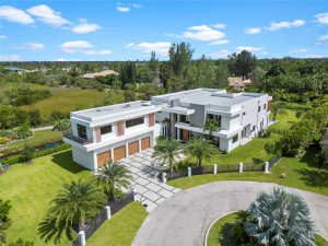 12300 NW 15 Street, Plantation, FL 33323