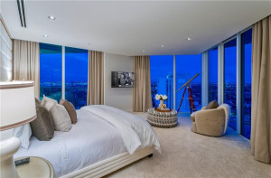 333 Las Olas Way PH 3210, Fort Lauderdale, FL 33301