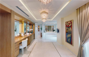 333 Las Olas Way PH 3210, Fort Lauderdale, FL 33301