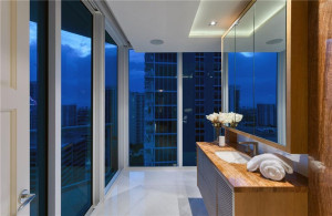 333 Las Olas Way PH 3210, Fort Lauderdale, FL 33301