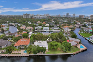40 Compass Isle(s), Fort Lauderdale, FL 33308