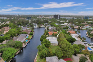 40 Compass Isle(s), Fort Lauderdale, FL 33308