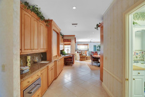 40 Compass Isle(s), Fort Lauderdale, FL 33308