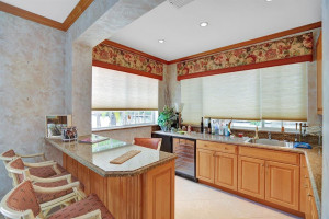 40 Compass Isle(s), Fort Lauderdale, FL 33308