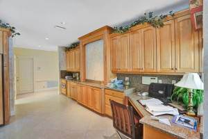 40 Compass Isle(s), Fort Lauderdale, FL 33308