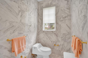 40 Compass Isle(s), Fort Lauderdale, FL 33308