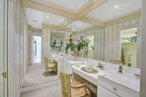 40 Compass Isle(s), Fort Lauderdale, FL 33308