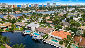2501 SE 9th Street, Pompano Beach, FL 33062