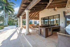 2750 Hackney Road, Weston, FL 33331