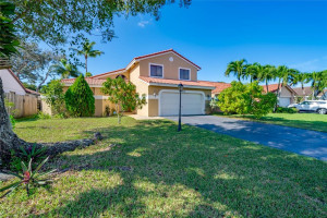 6261 Gauntlet Hall Lane, Davie, FL 33331