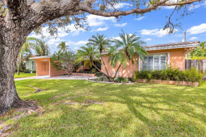 2725 SE 5th Court, Pompano Beach, FL 33062