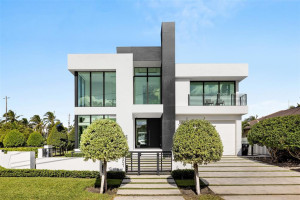 2301 Castilla Isle, Fort Lauderdale, FL 33301