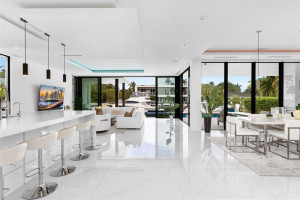 2301 Castilla Isle, Fort Lauderdale, FL 33301