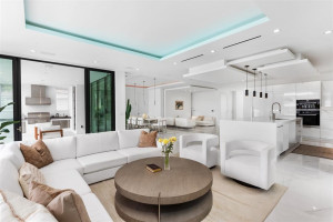 2301 Castilla Isle, Fort Lauderdale, FL 33301