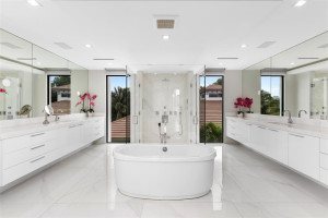 2301 Castilla Isle, Fort Lauderdale, FL 33301