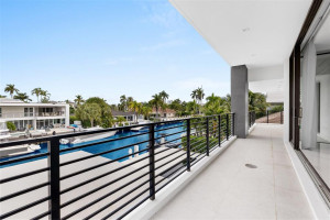 2301 Castilla Isle, Fort Lauderdale, FL 33301