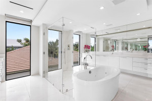 2301 Castilla Isle, Fort Lauderdale, FL 33301