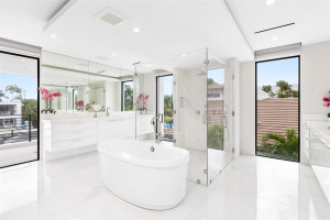 2301 Castilla Isle, Fort Lauderdale, FL 33301