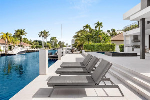 2301 Castilla Isle, Fort Lauderdale, FL 33301