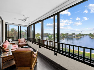 2220 S Ocean Boulevard, 303, Delray Beach, FL 33483