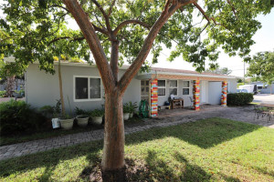 820 NE 17th Avenue, Fort Lauderdale, FL 33304
