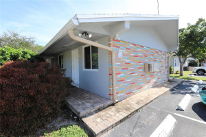 820 NE 17th Avenue, Fort Lauderdale, FL 33304