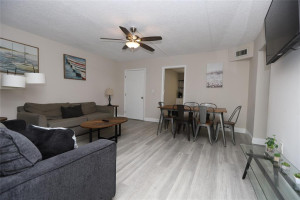 820 NE 17th Avenue, Fort Lauderdale, FL 33304