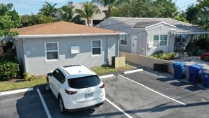 820 NE 17th Avenue, Fort Lauderdale, FL 33304
