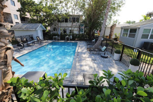 828 NE 17th Avenue, Fort Lauderdale, FL 33304