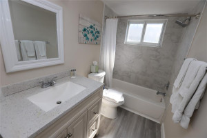 828 NE 17th Avenue, Fort Lauderdale, FL 33304