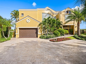 1352 Seminole Drive, Fort Lauderdale, FL 33304