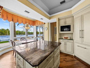 1352 Seminole Drive, Fort Lauderdale, FL 33304