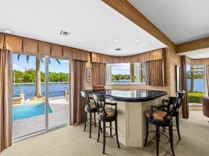 1352 Seminole Drive, Fort Lauderdale, FL 33304