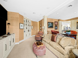 1352 Seminole Drive, Fort Lauderdale, FL 33304