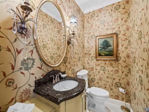 1352 Seminole Drive, Fort Lauderdale, FL 33304