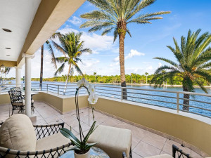 1352 Seminole Drive, Fort Lauderdale, FL 33304