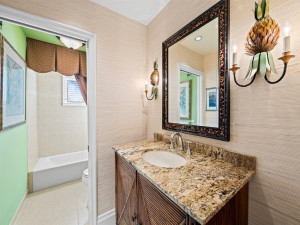 1352 Seminole Drive, Fort Lauderdale, FL 33304