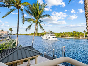 1352 Seminole Drive, Fort Lauderdale, FL 33304