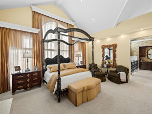 1352 Seminole Drive, Fort Lauderdale, FL 33304