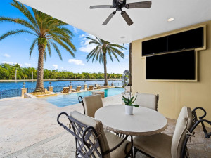 1352 Seminole Drive, Fort Lauderdale, FL 33304