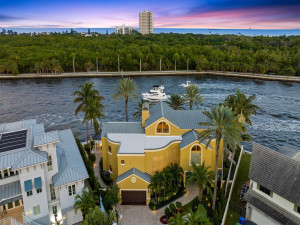 1352 Seminole Drive, Fort Lauderdale, FL 33304