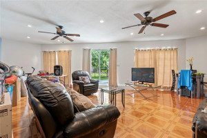 3144 NW 40th Street, Lauderdale Lakes, FL 33309