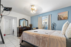 3144 NW 40th Street, Lauderdale Lakes, FL 33309
