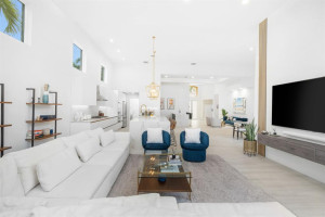 6550 Somerset Circle, Boca Raton, FL 33496