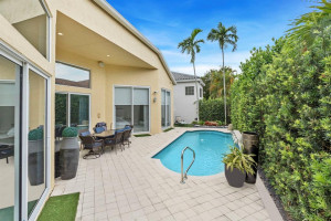 6550 Somerset Circle, Boca Raton, FL 33496