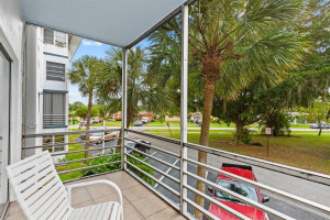 4770 NW 21st Street, 211, Lauderhill, FL 33313