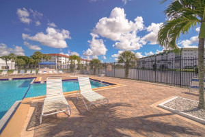4770 NW 21st Street, 211, Lauderhill, FL 33313